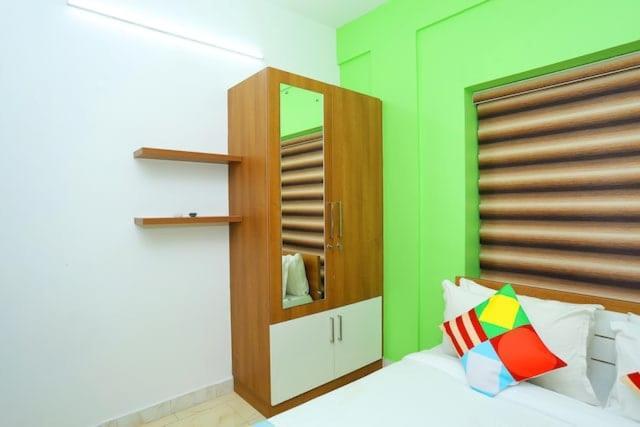 The Solo Apartments Kadavanthra Kochi Luaran gambar